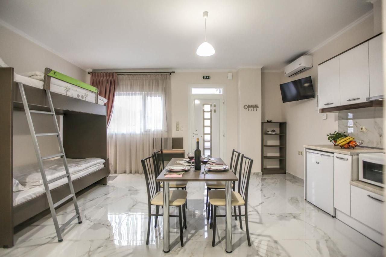 Del Sol #2 Meteora Luxurious Family Suites Kalambaka Zewnętrze zdjęcie